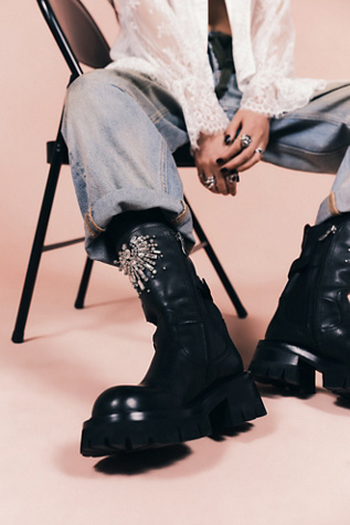 Glasgow Embellished Boots