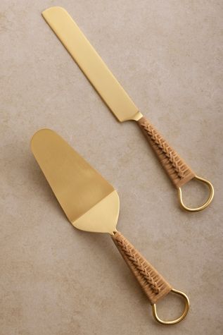 GAURI KOHLI Helsinki Cake Servers