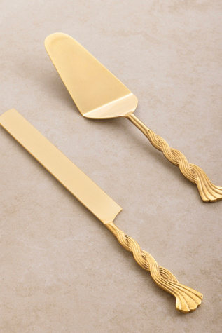GAURI KOHLI Santiago Cake Servers