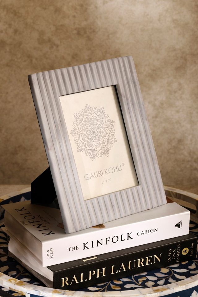 GAURI KOHLI Radio Picture Frame #1
