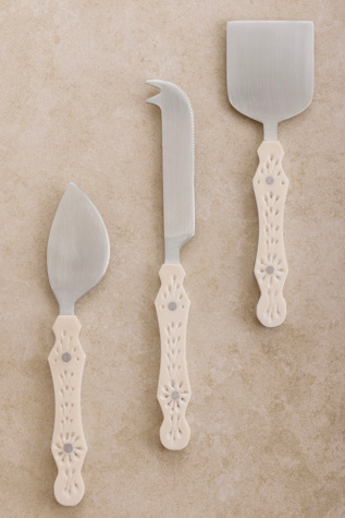 GAURI KOHLI Derby Cheese Knives