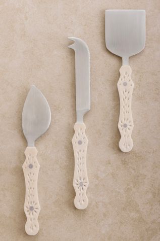 GAURI KOHLI Derby Cheese Knives