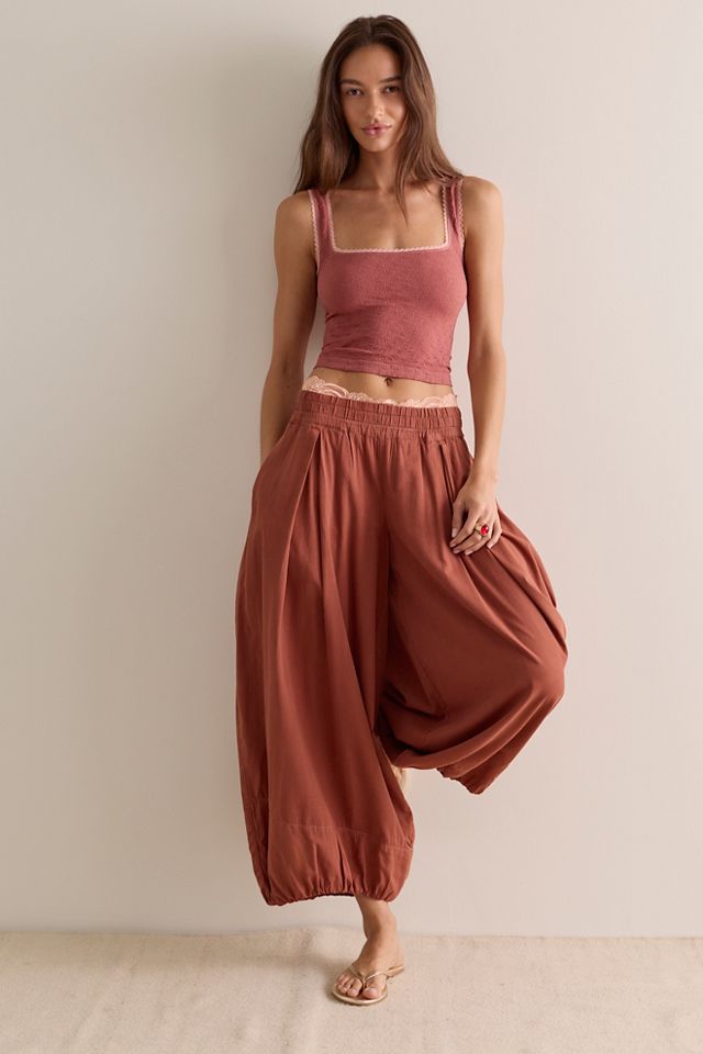Sweet Point Seamless Cami #3