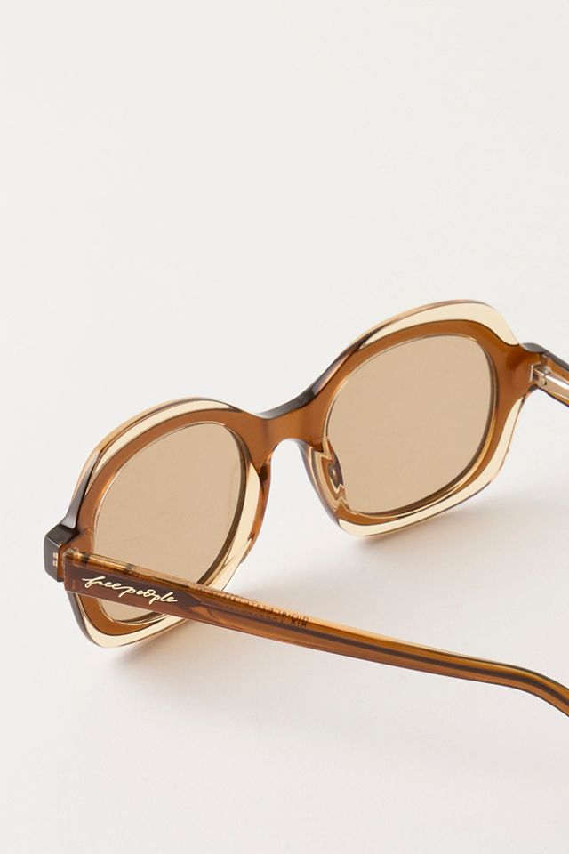 See The Light Polarized Sunglasses | Free People display picture 2