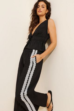 Find Me Now Leiseu Track Pants