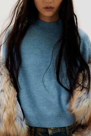 Solid Twilight Cashmere Turtleneck Sweater