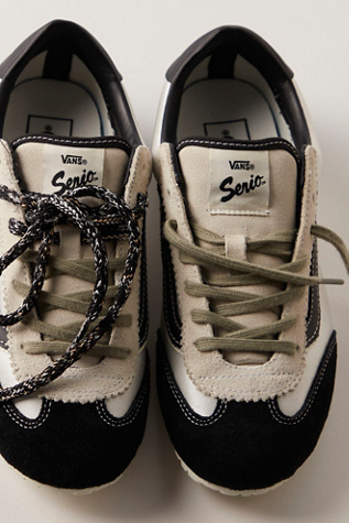 Baskets en satin Super Lowpro Vans