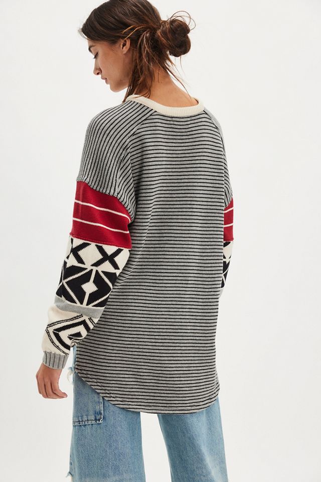 Pull de football We The Free #1