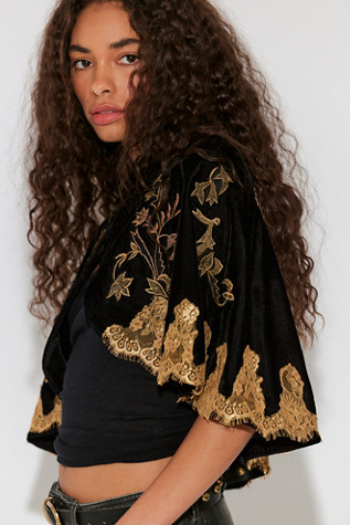 Nigel Preston Festival Cape