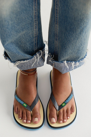 Havaianas Brazil Twist Flip Flops
