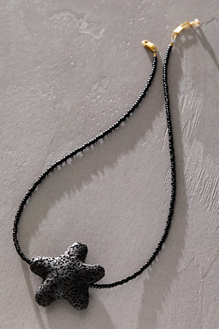 Collier étoile corail Studio Dixie