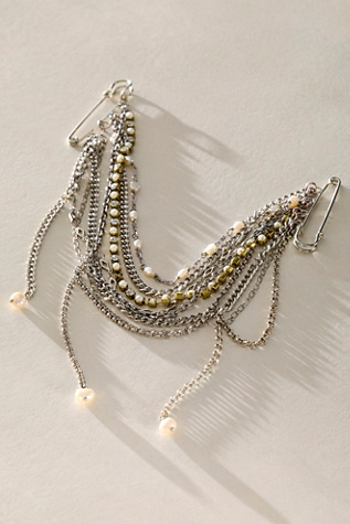 Ariana Ost Longline Pearl Brooch product page