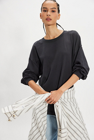 Женский топ We The Free Perfect Oversized Long Sleeve Top, цвет: Чёрный — фото 3