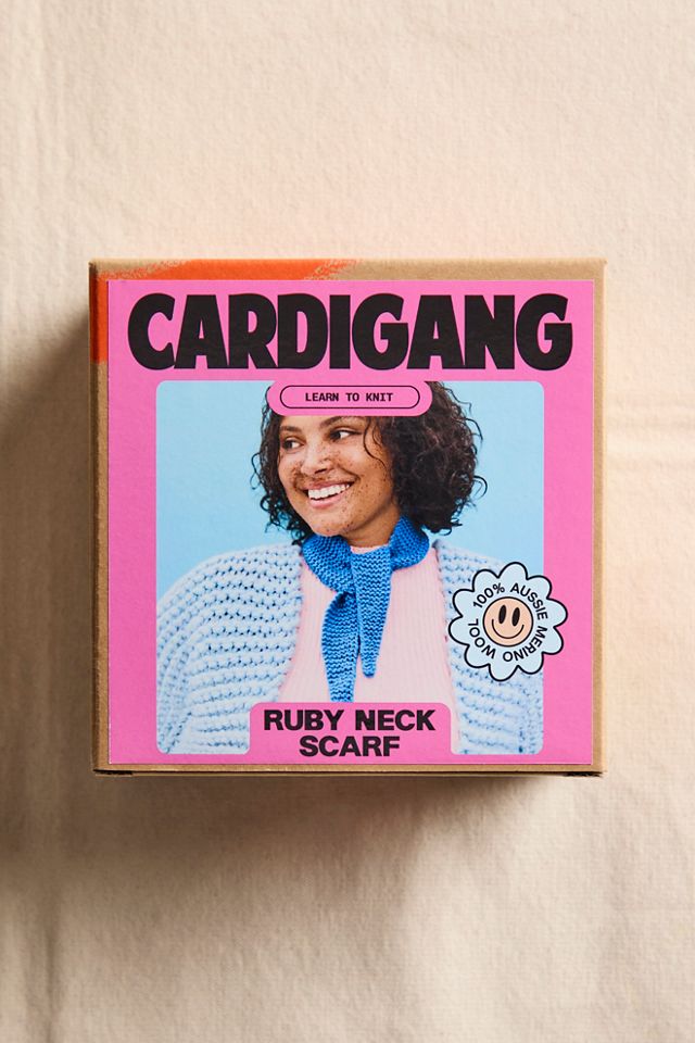 Cardigang Ruby Neck Scarf Knit Kit #1