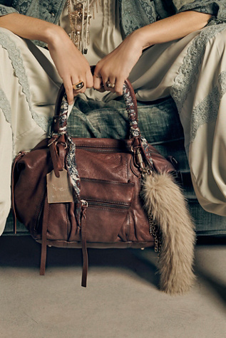 Fluffy Tail Bag Charm