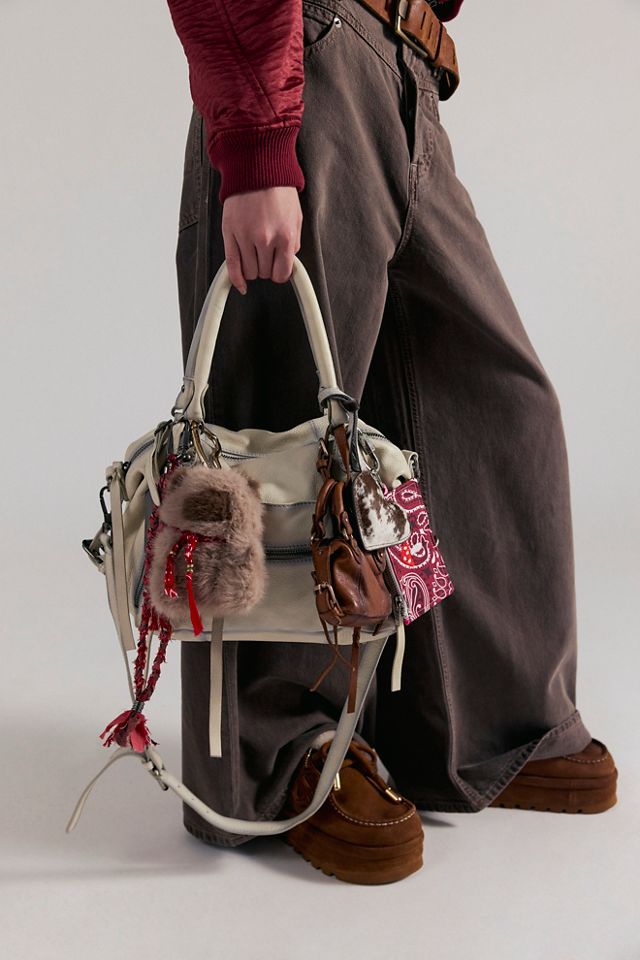 Porte-clés Sac Capybara Moelleux #1