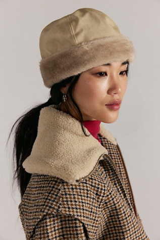 Vegan Cozy Fisherman Hat