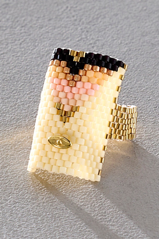 Iwona Ludyga Design Sagrado Pyramid Ring