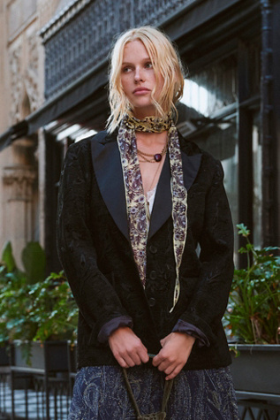 Blazer Smoking Lexie