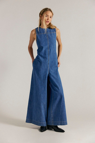 We The Free Do No Wrong Jumpsuit at Free People in Medium Wash, Size: M