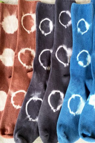 Layli Dyes Hard Hand Dyed Socks