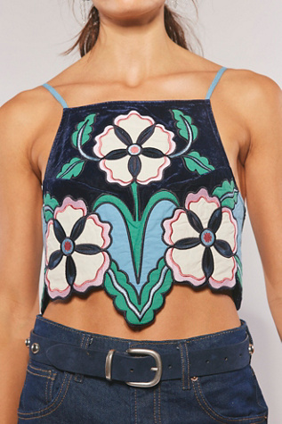Haut appliqué en velours lotus