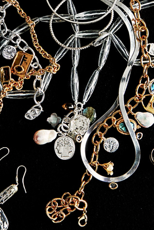 Chan Luu Quartz Dangle Necklace