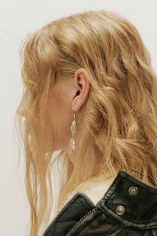Boucles d'oreilles pendantes à cristaux Chan Luu