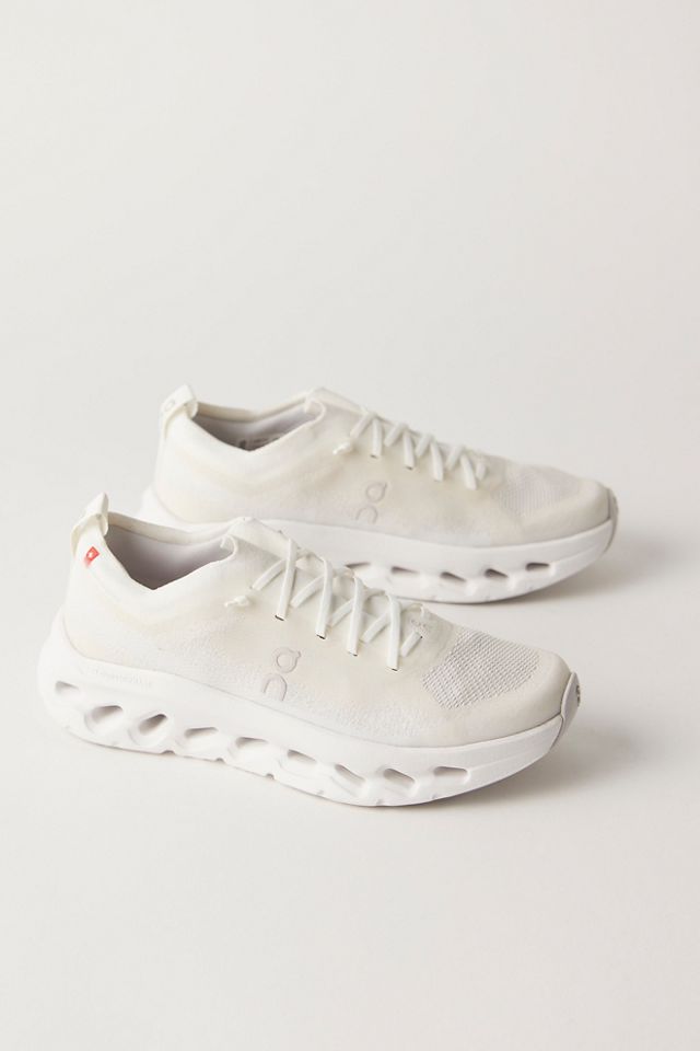 On Cloudtilt Moon Sneakers #1