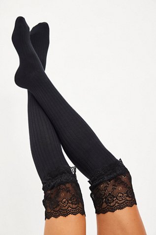 Viola Lace Over The Knee Socks