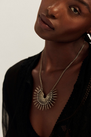 Lauren Wolf Silver Stingray Goddess Necklace