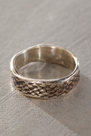 Женское кольцо Lauren Wolf Silver Snakeskin Band, цвет: Серебряный — фото 3