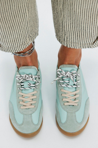 Drew Leather Sneakers