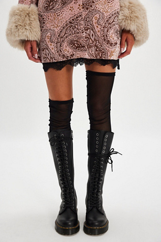 Dr. Martens 1B60 Bex Boots