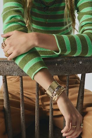 Bracelet manchette superposé en plaqué or FP x Satya