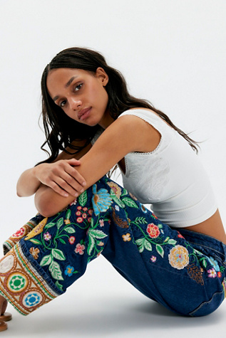 Driftwood Gardenia Cuffed Barrel Jeans