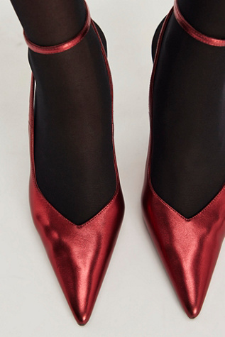 Exec Heels