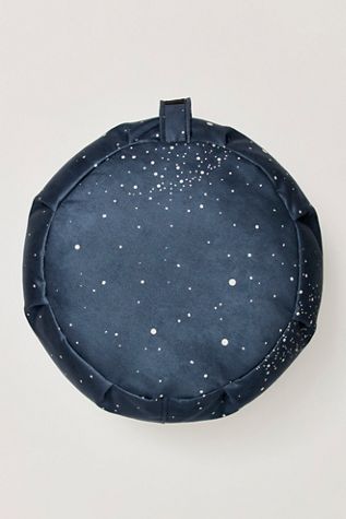 Hugger Mugger x Yoga Design Lab Round Meditation Cushion