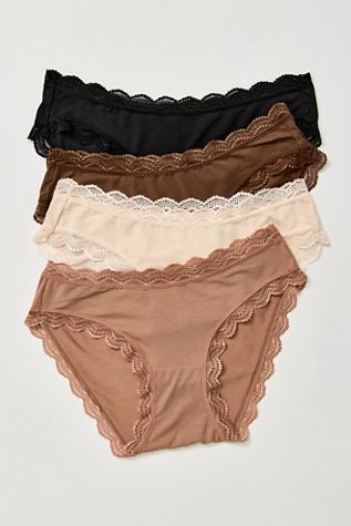Stripe & Stare Four Pack of Undies