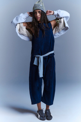 Undefeated Sand-Washed Set