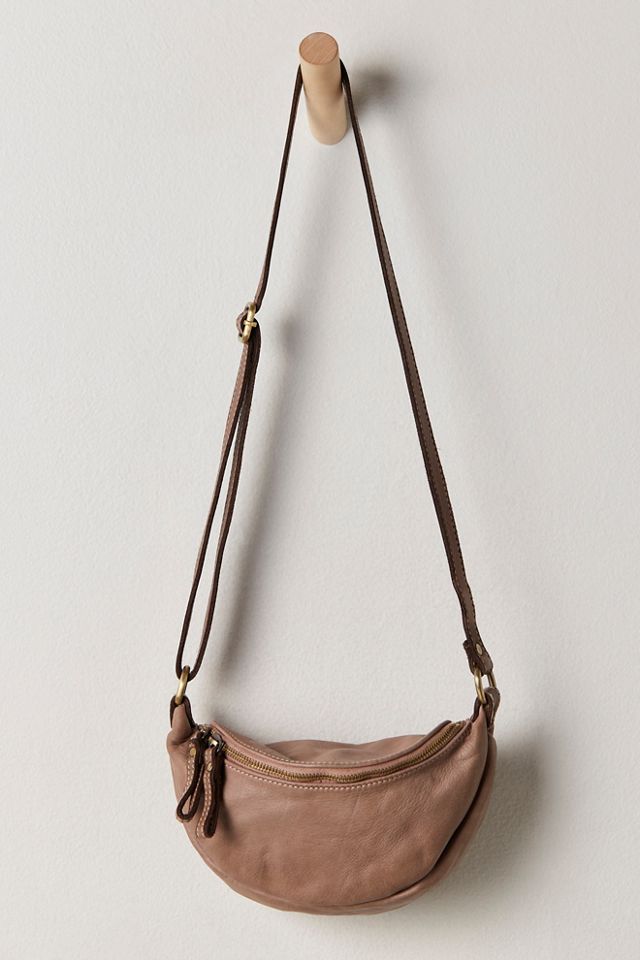 Bolsa Nova Avery Sling Bag