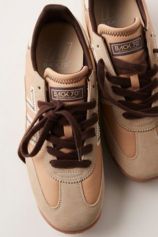 Back 70 Jogger Sneakers