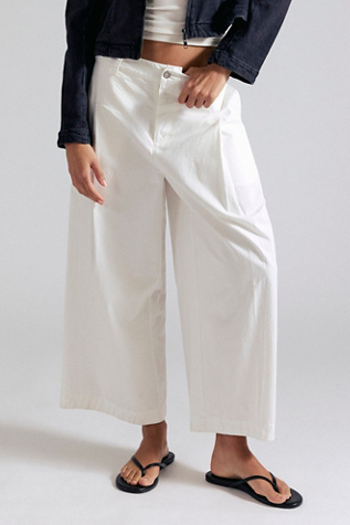 Silverlake Wide-Leg Chino Trousers at Free People in Snow White, Size: US 4