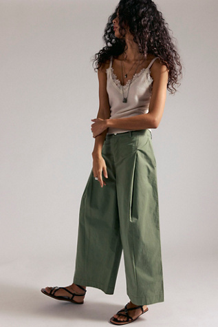 Silverlake Wide-Leg Chino Trousers by Free People in Green, Size: US 10
