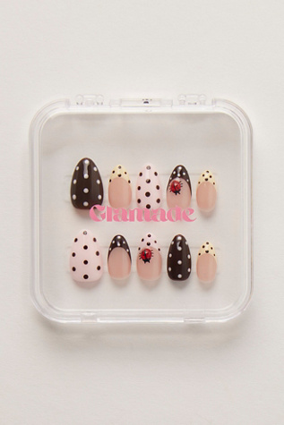 Glamade Press-On Nails