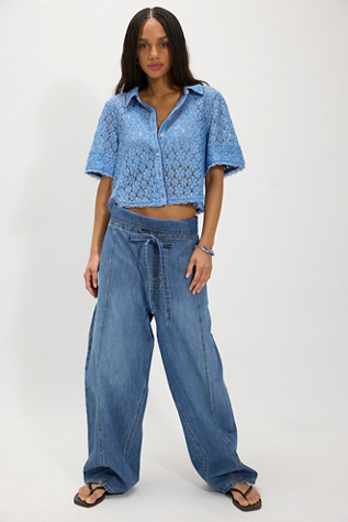 Женский топ Free People Mannie Lace Button Down, цвет: Синий — фото 4