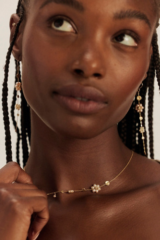 Iwona Ludyga Design Garden Pearl Flower Necklace