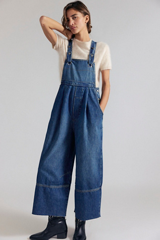 We The Free Rambler Low Square Neck Overalls at Free People in Dark Wash, Size: L