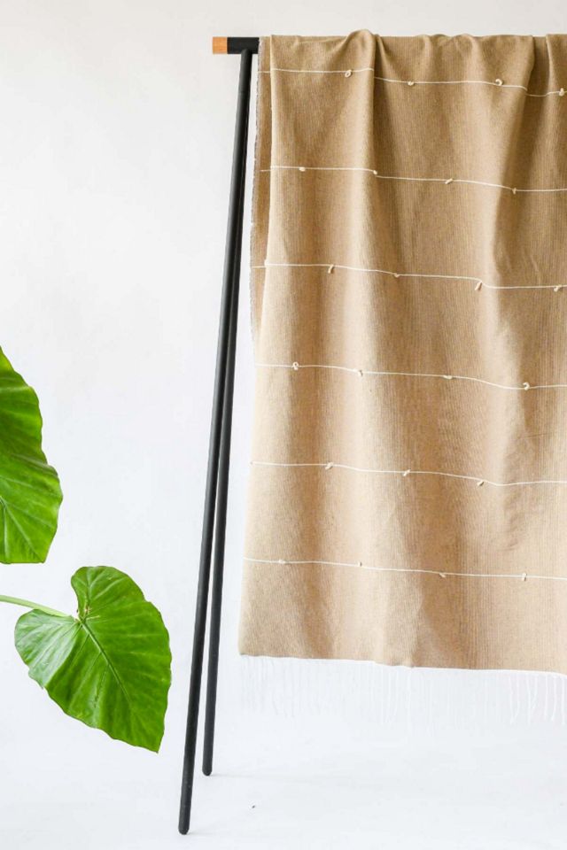 LOOM Imports Cotton Throw Blanket #1