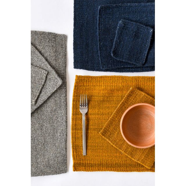 LOOM Imports Handwoven Wool Coaster Set #1